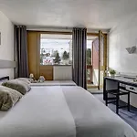 Les 2 Alpes L'oree Des Pistes מלון 3*