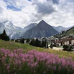 Les 2 Alpes L'oree Des Pistes מלון 3*