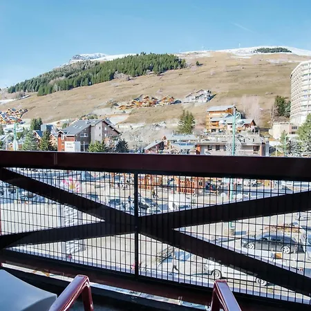 Отель Les 2 Alpes L'oree Des Pistes Ле дез Альп
