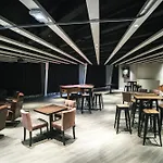 Hotel Les 2 Alpes L'oree Des Pistes 3*