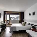 Les 2 Alpes L'oree Des Pistes 3* Les Deux Alpes