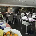 Les 2 Alpes L'oree Des Pistes 3*
