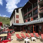 Hotel Les 2 Alpes L'oree Des Pistes