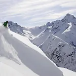 Les 2 Alpes L'orée Des Pistes Hotel