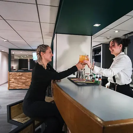 Les 2 Alpes L'oree Des Pistes מלון