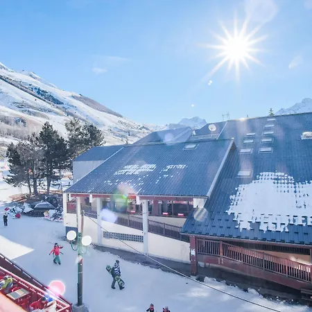 Les 2 Alpes L'oree Des Pistes Les Deux Alpes