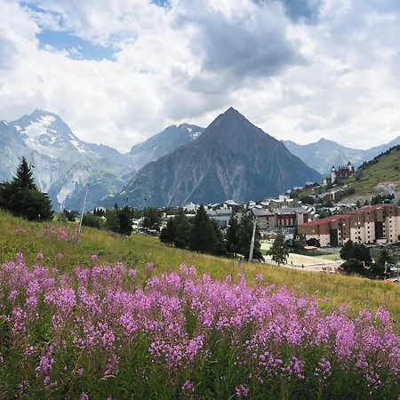Hotel Les 2 Alpes L'oree Des Pistes
