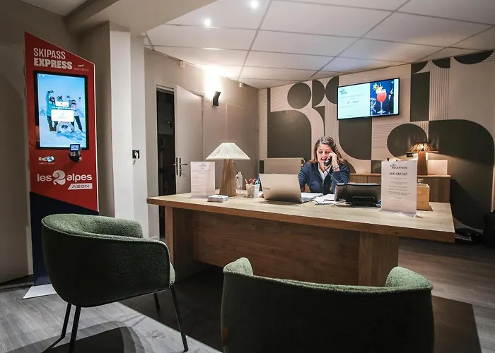 Les 2 Alpes L'oree Des Pistes Hotell 3*