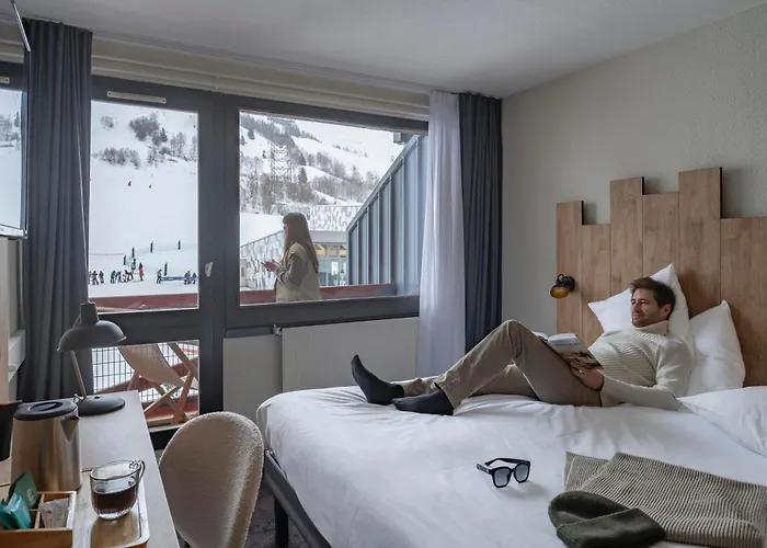 Hotel Les 2 Alpes L'oree Des Pistes Les Deux Alpes