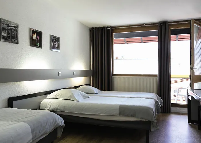 Les 2 Alpes L'oree Des Pistes לס דה-אלפס