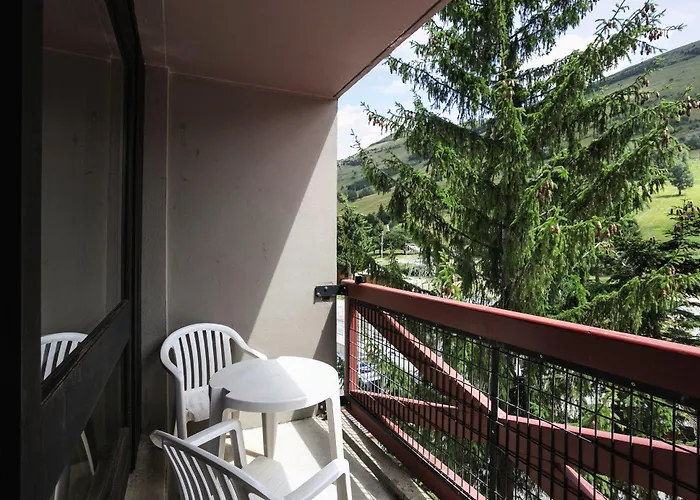 Hotel Les 2 Alpes L'oree Des Pistes Les Deux Alpes