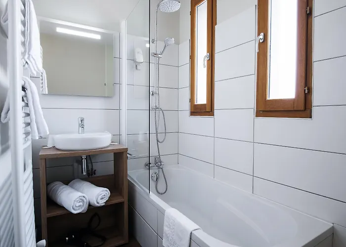 Hotel Les 2 Alpes L'orée Des Pistes Les Deux Alpes